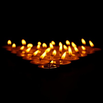 Wick-a-Roo Candles Paraffin Wax Candles Tea Light, 3 hr Burn time, No Residue Diwali Decoration,Smokeless, (100 PC Unscented)